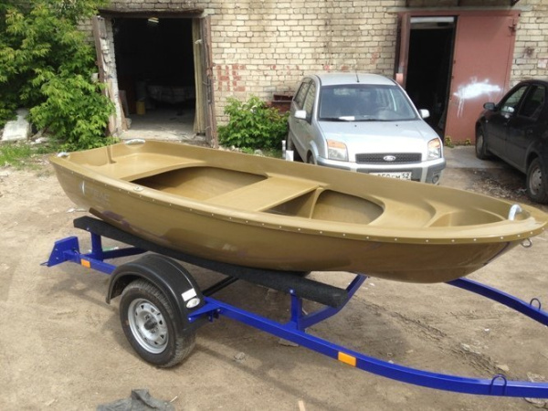 Лодка пластиковая Стелс 350