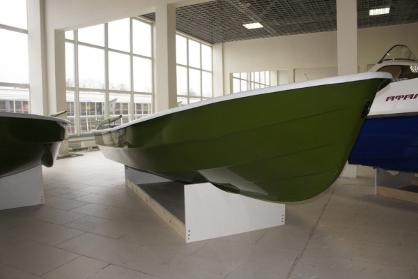 Лодка пластиковая Афалина - 380