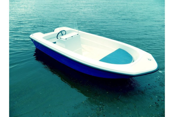 Катер Wyatboat 430C (стеклопластиковый тримаран)