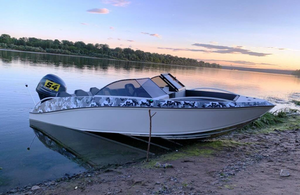 Катер Тактика 550 Bowrider