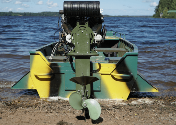 Лодочный мотор Бурлак М-2 18,5 л.с.