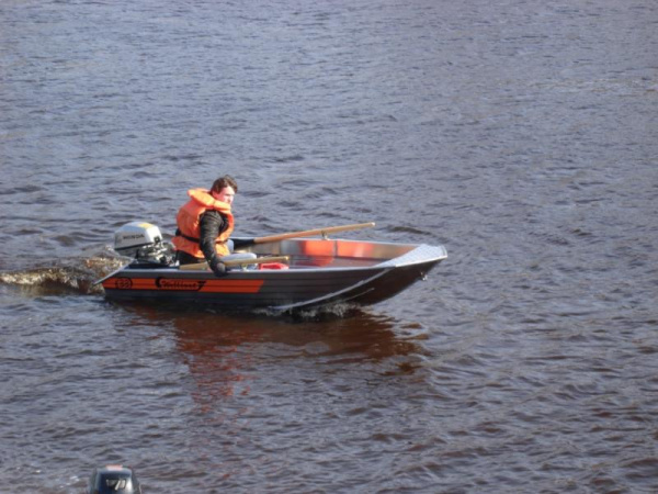 Алюминиевая лодка Wellboat-33