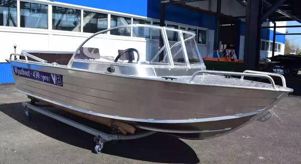 Катер Wyatboat-430PRO