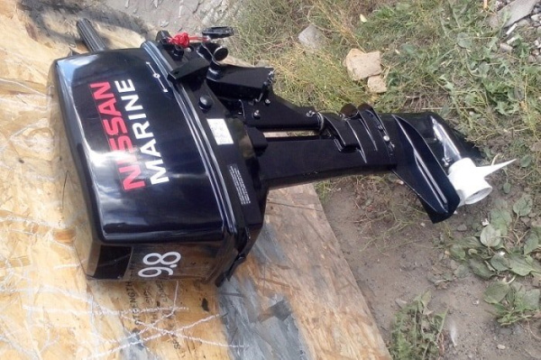 Лодочный мотор Nissan Marine NS 9.8 B1