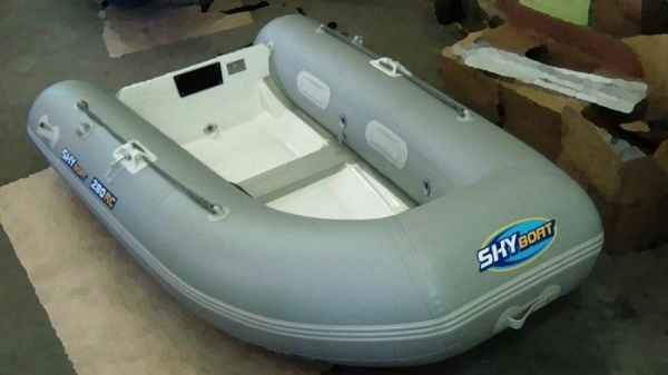 Лодка Риб Skyboat 280RC