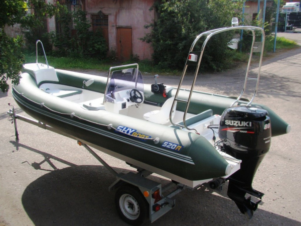 Лодка Риб Skyboat 520R++