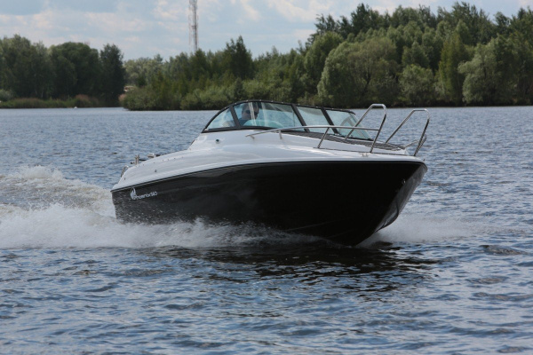 Катер СПЭВ Phoenix 560