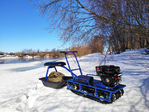 Мотобуксировщик Альбатрос-L9 pro, катушка 3 А, Фара - сани в комплекте!