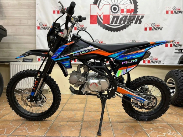 Regulmoto PILOT EM 17/14
