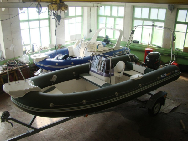 Лодка Риб Skyboat 520R+