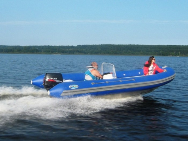 Лодка Риб Skyboat 520RA
