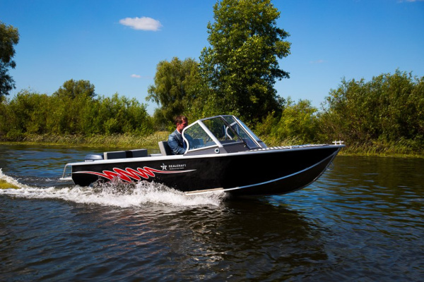 Катер Салют RealCraft 440